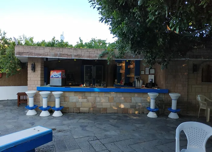 Oasis Rhodes فندق 3*