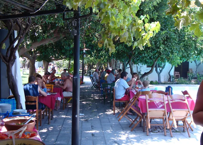 Oasis Rhodes فندق