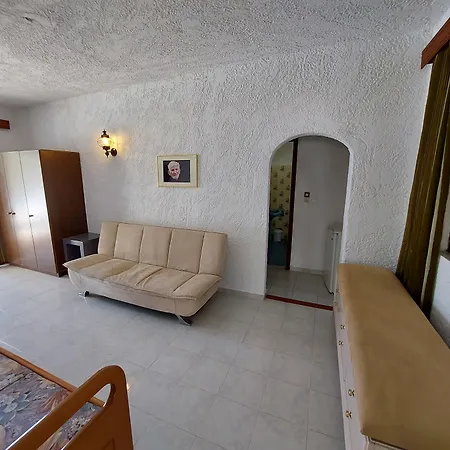 Oasis Rhodes מלון אפאנטו