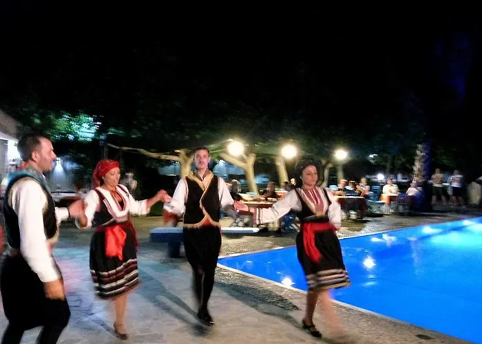 Oasis Rhodes מלון אפאנטו