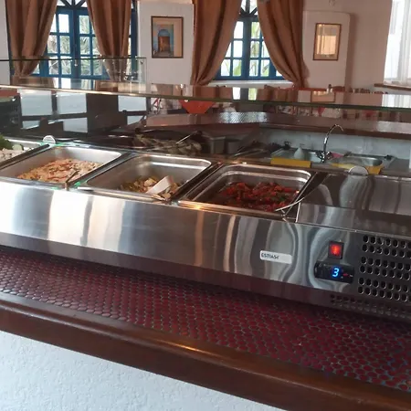 Oasis Rhodes Hotel 3*
