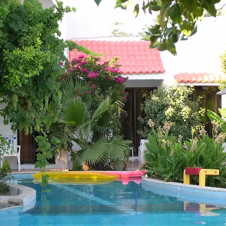 Hotel Oasis Rhodes 3*