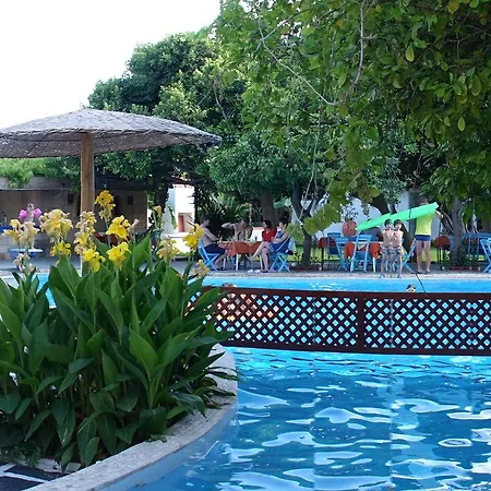 מלון Oasis Rhodes