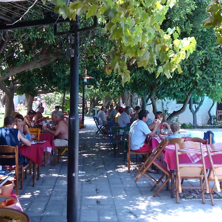 Oasis Rhodes Hotell