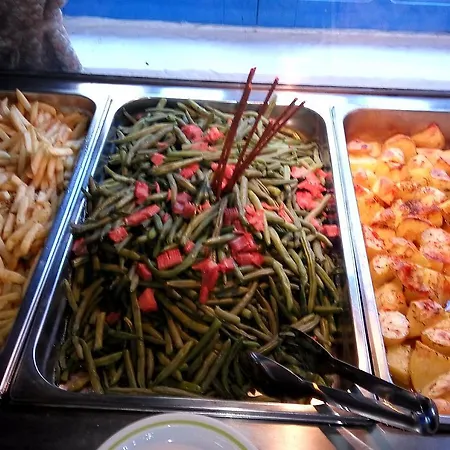 Oasis Rhodes מלון 3*