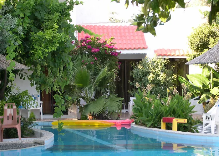 Hotel Oasis Rhodes 3*