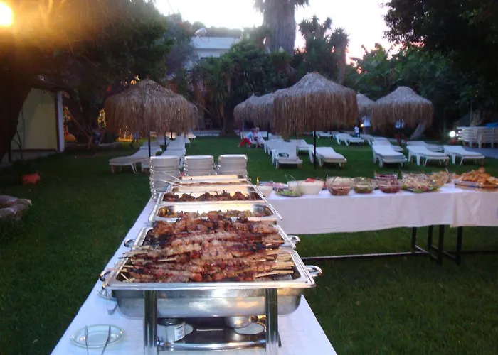 Hotel Oasis Rhodes 3*